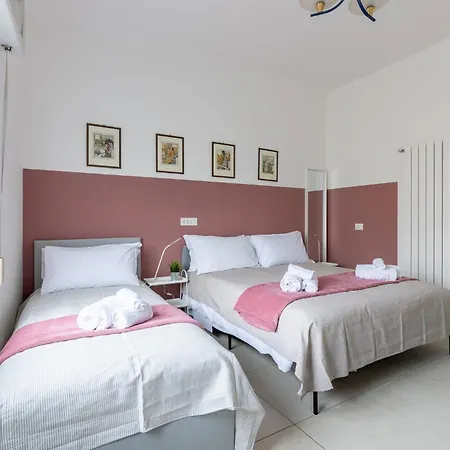 Guesthost - Few Steps From The Tower Apartament Piza